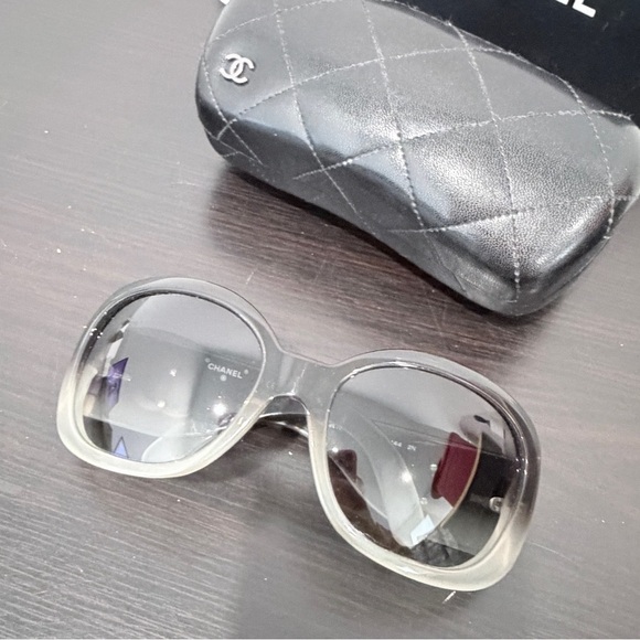 Chanel Black Gray Gradient Women\'s Sunglasses main image 10